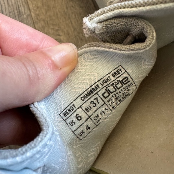 HeyDude Wendy Chambray Light Grey- Women’s 6 - Picture 6 of 6